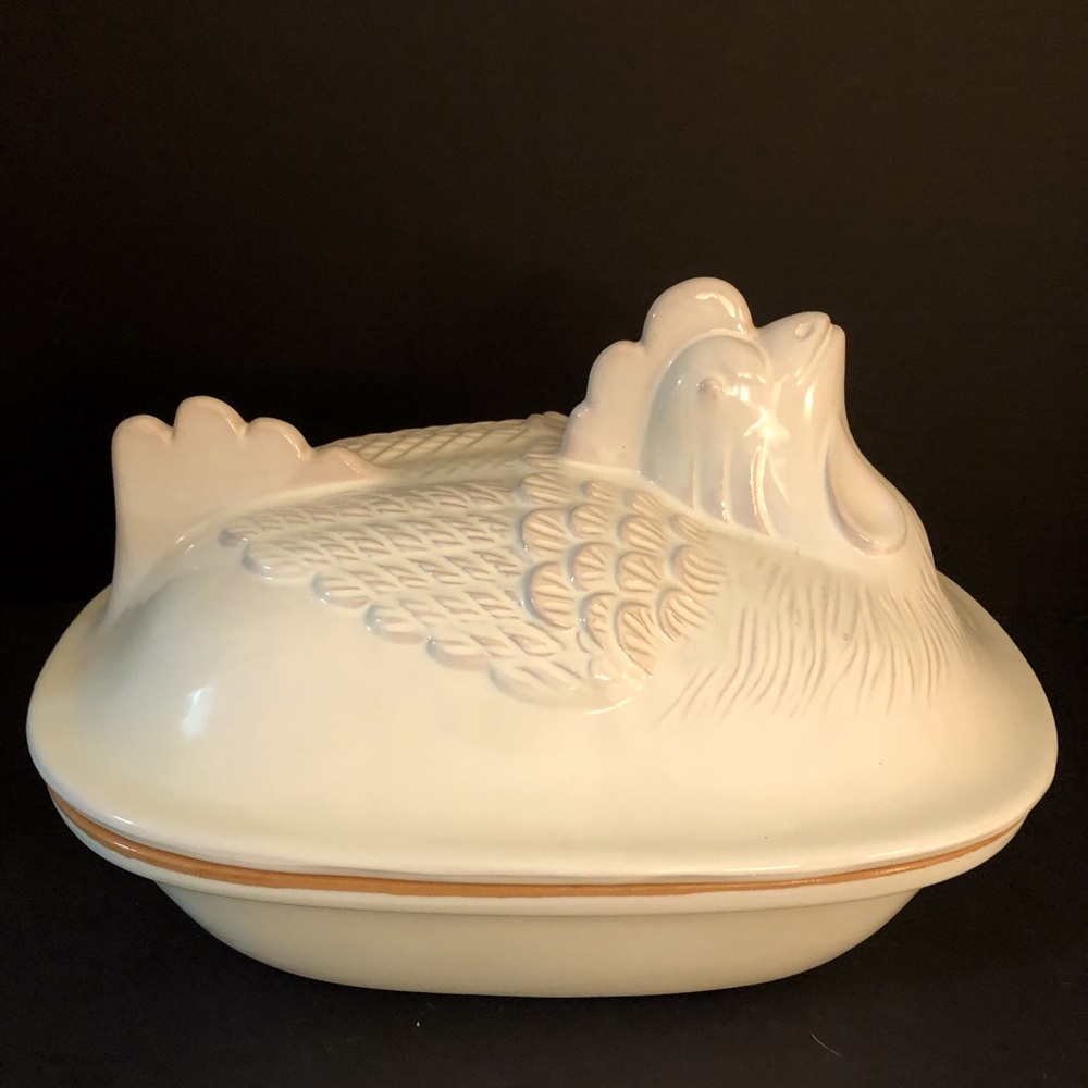 TOP: Noemi Ceramiche LARGE 13”covered baker Chicken Hen Terra Cotta ITALY.